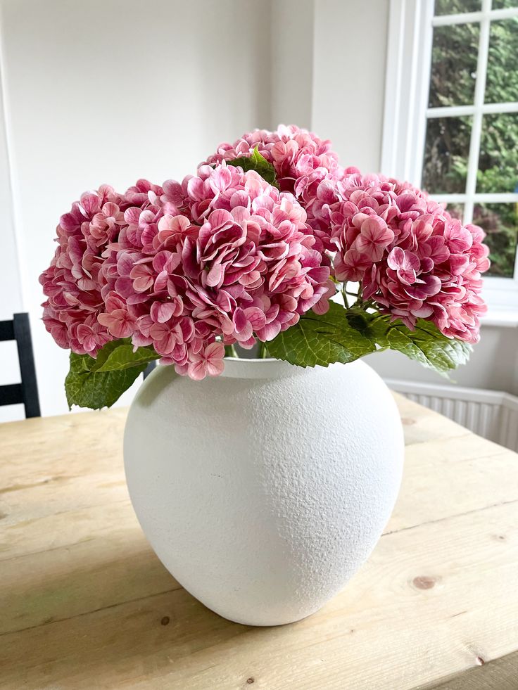 Artificial Hydrangea Flower (3 stems) - Image 6