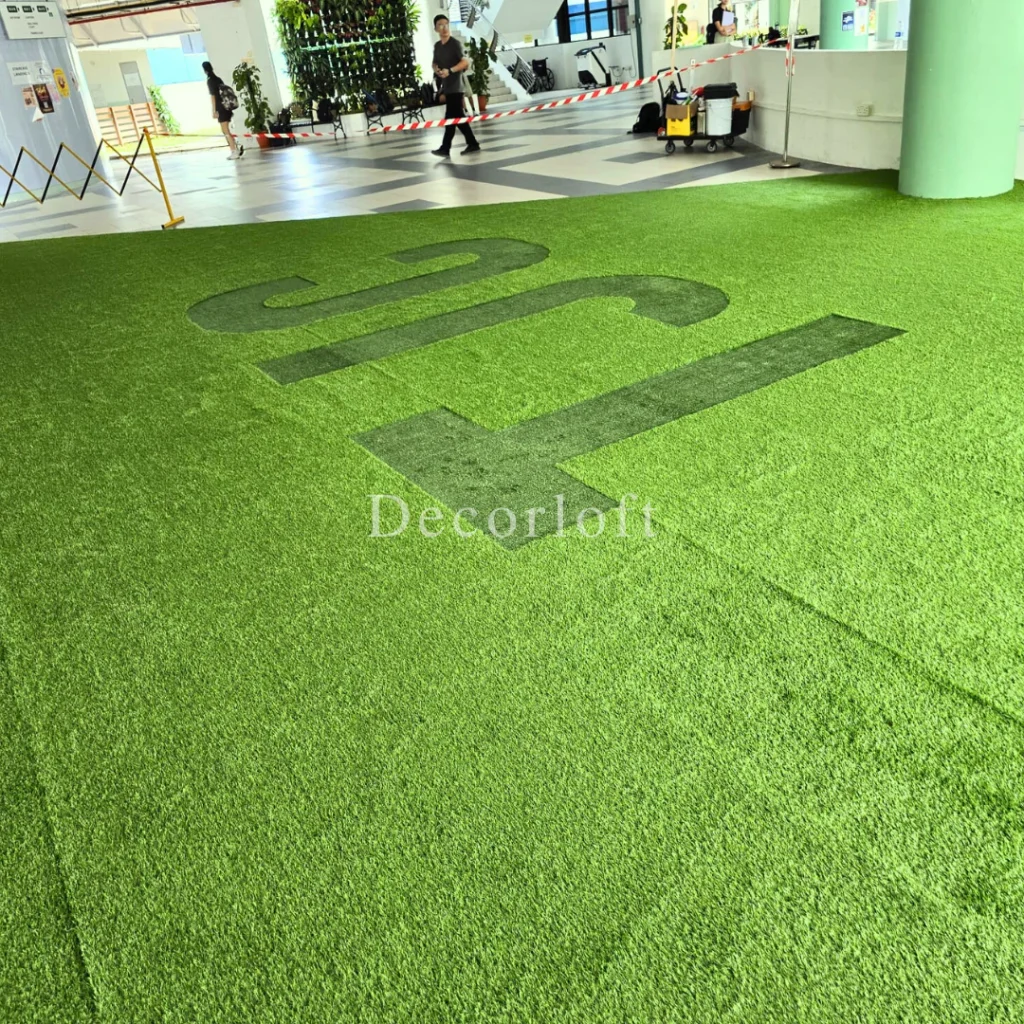 grass_and_wallplant_edit_4