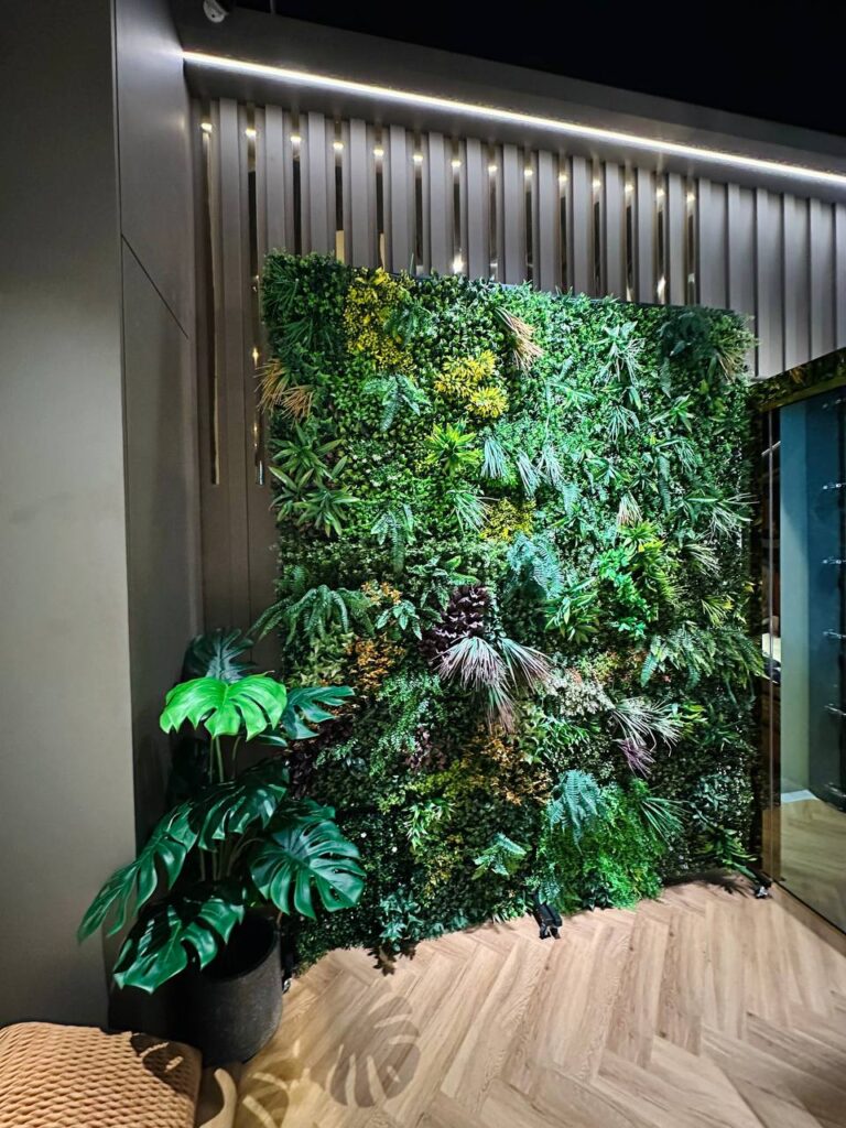 digital lock showroom wall palnt 09