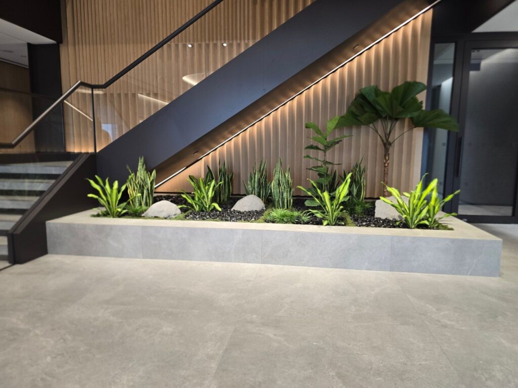 IOI Central Office 楼梯01